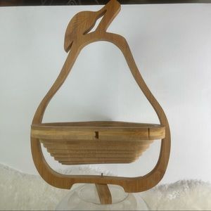 Modern Pear Shaped accordion collapsible Wooden Fruit Basket